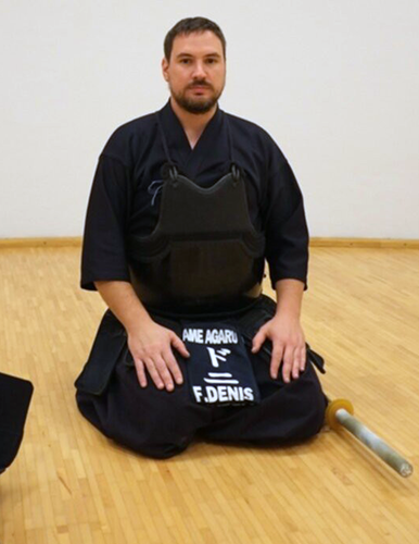 Portrait de Frédérique DENIS sensei